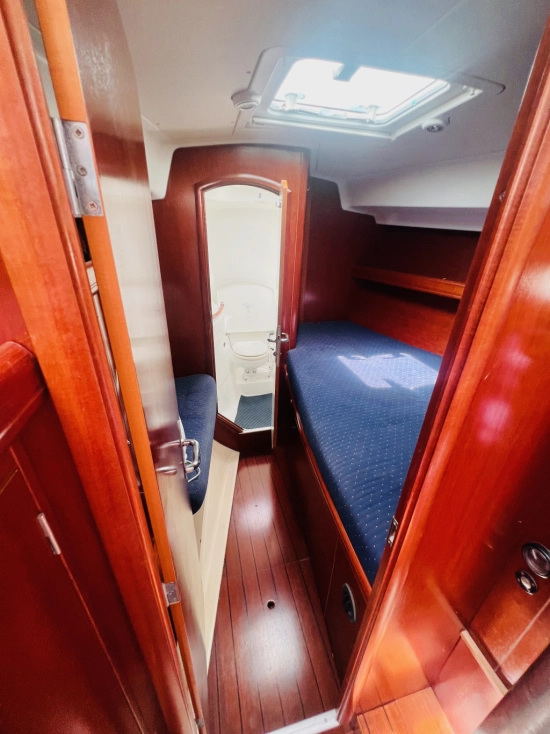 Beneteau Oceanis 42 CC usado à venda