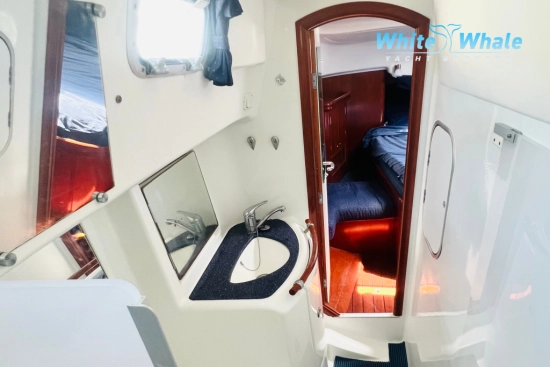 Beneteau Oceanis 42 CC usado à venda