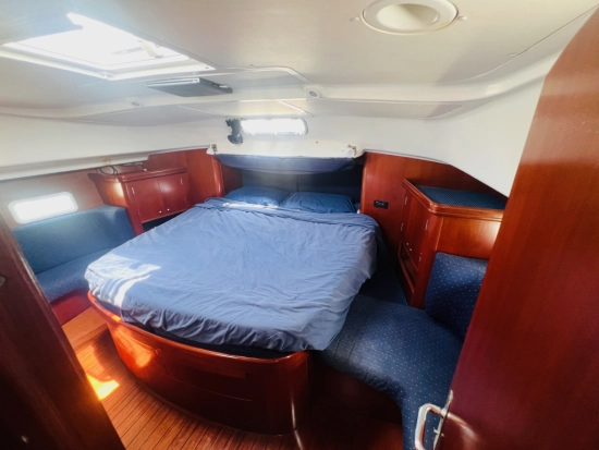 Beneteau Oceanis 42 CC usado à venda
