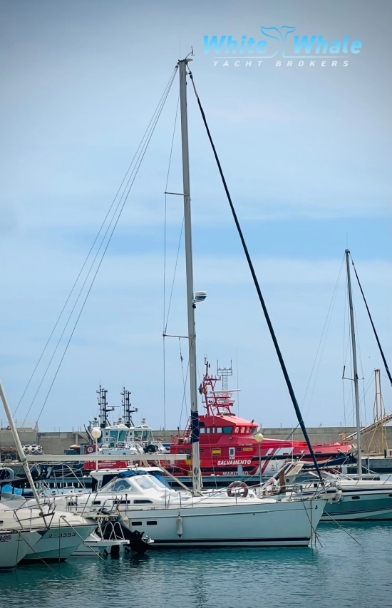 Beneteau Oceanis 42 CC usado à venda