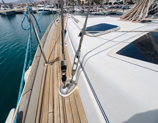 Beneteau Oceanis 42 CC usado à venda