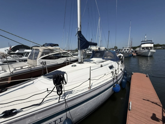 Bavaria Yachts 32 Holiday de segunda mano en venta