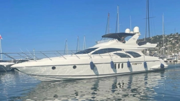 Azimut 62 fly usado à venda