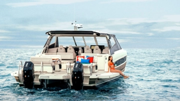 YOT POWER CATAMARAN YOT 41 nuova in vendita