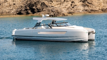 YOT POWER CATAMARAN YOT 36 nuevo en venta