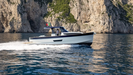 APREAMARE GOZZO 42 nuova in vendita