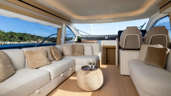 Azimut Fly 62 usata in vendita