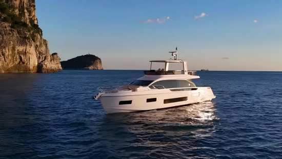 Azimut Fly 62 usata in vendita