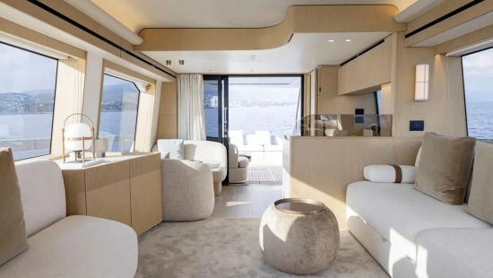 Azimut Fly 62 usata in vendita
