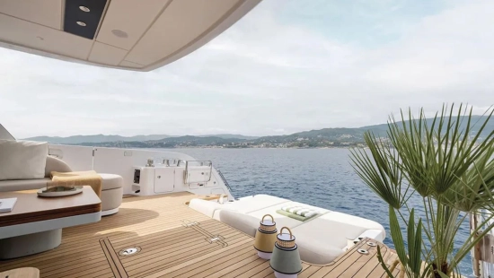 Azimut Fly 62 usata in vendita