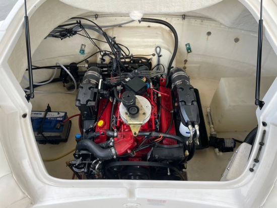 Chaparral Sunesta 236 usata in vendita