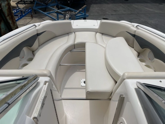 Chaparral Sunesta 236 usata in vendita