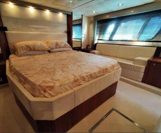 Sunseeker Predator 64 usado à venda