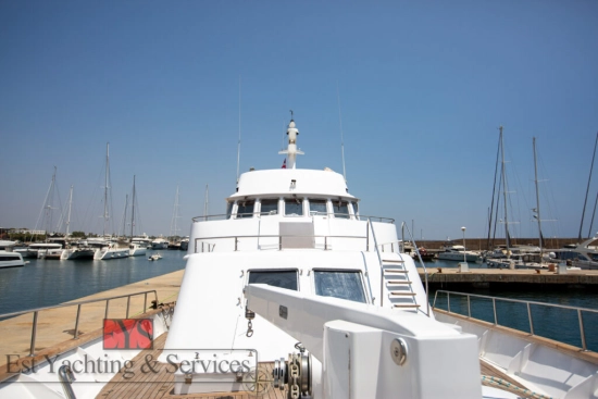 Benetti 33 usado à venda