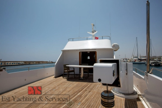 Benetti 33 usado à venda