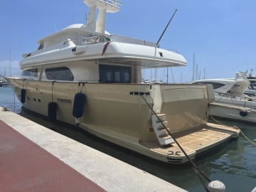 Ferretti Custom Line Navetta 27 de segunda mano en venta