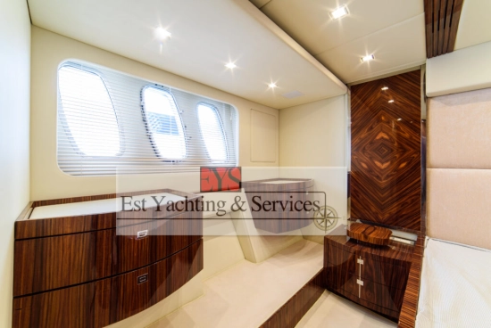 Sunseeker Predator 68 usata in vendita