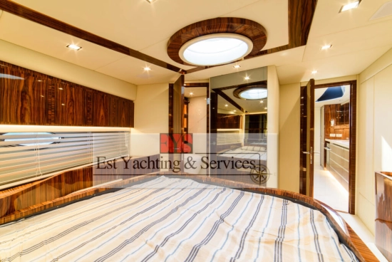 Sunseeker Predator 68 usata in vendita
