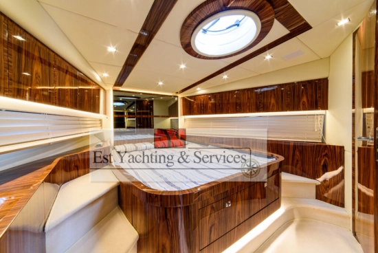 Sunseeker Predator 68 usata in vendita