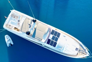 Ferretti 830 usata in vendita