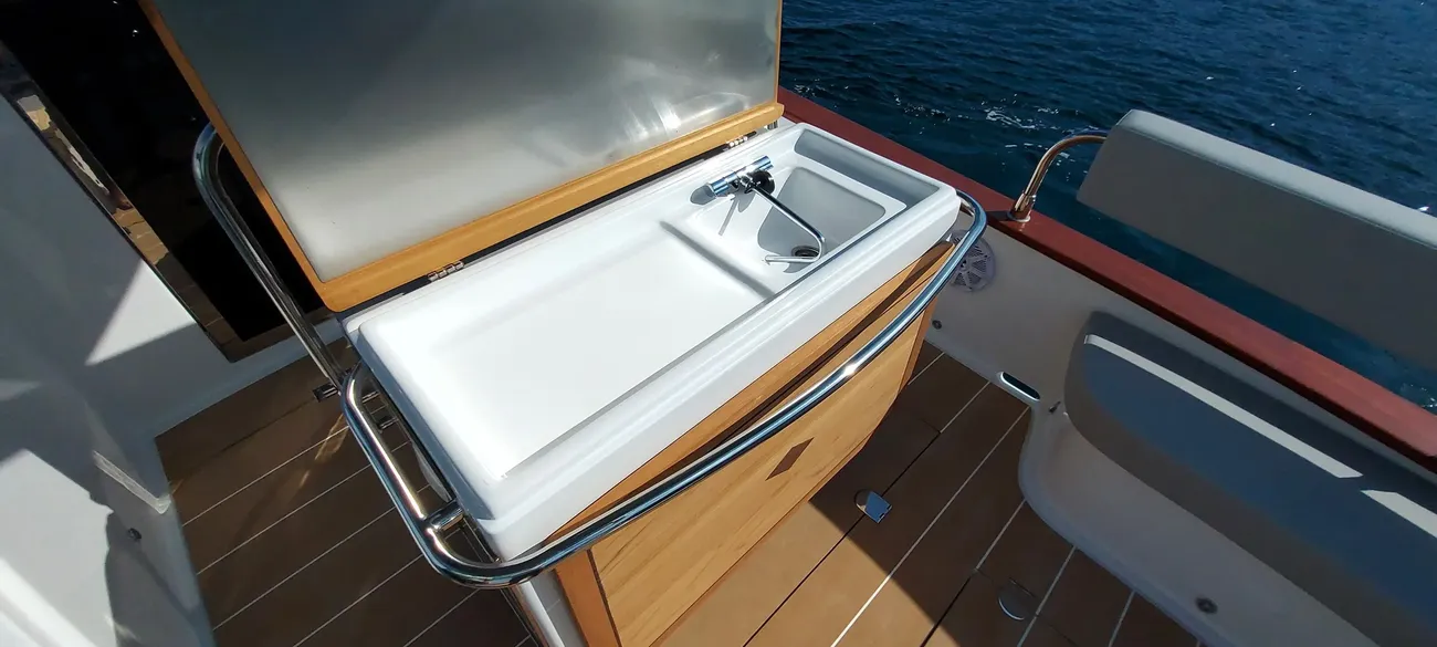 Cantieri Tirrenia VIVEUR 28 de segunda mano en venta