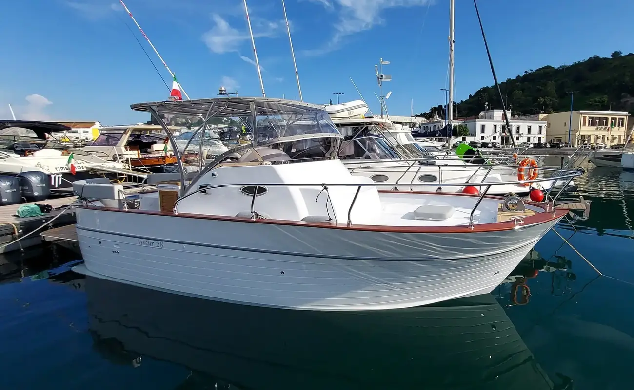 Cantieri Tirrenia VIVEUR 28 de segunda mano en venta