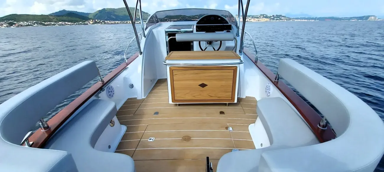 Cantieri Tirrenia VIVEUR 28 de segunda mano en venta