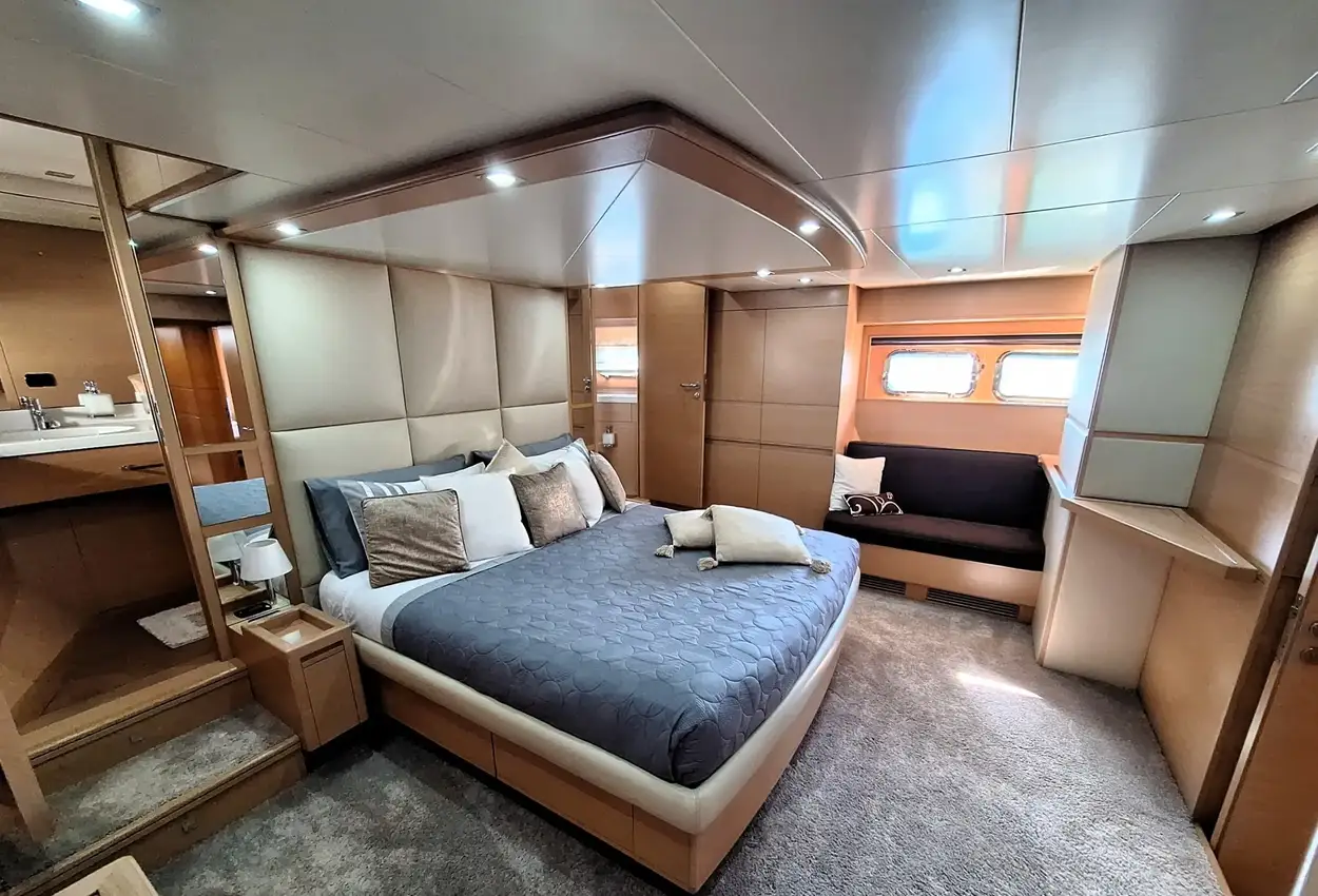 Cerri Cantieri Navali 86 Flying Sport de segunda mano en venta