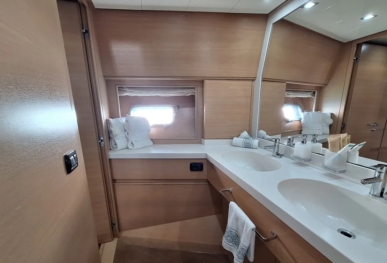 Cerri Cantieri Navali 86 Flying Sport de segunda mano en venta