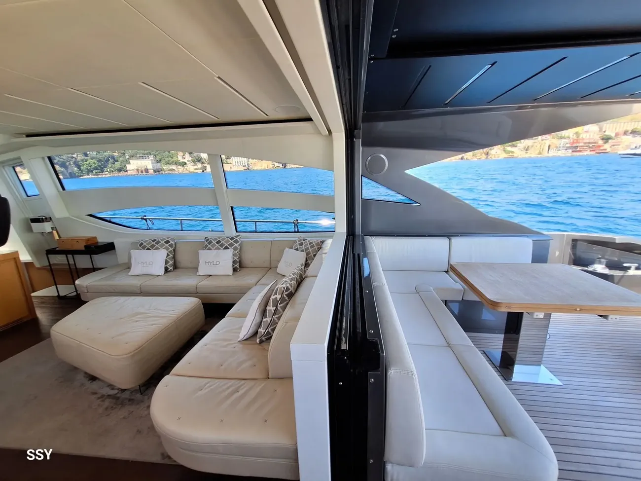 Pershing 74 usata in vendita
