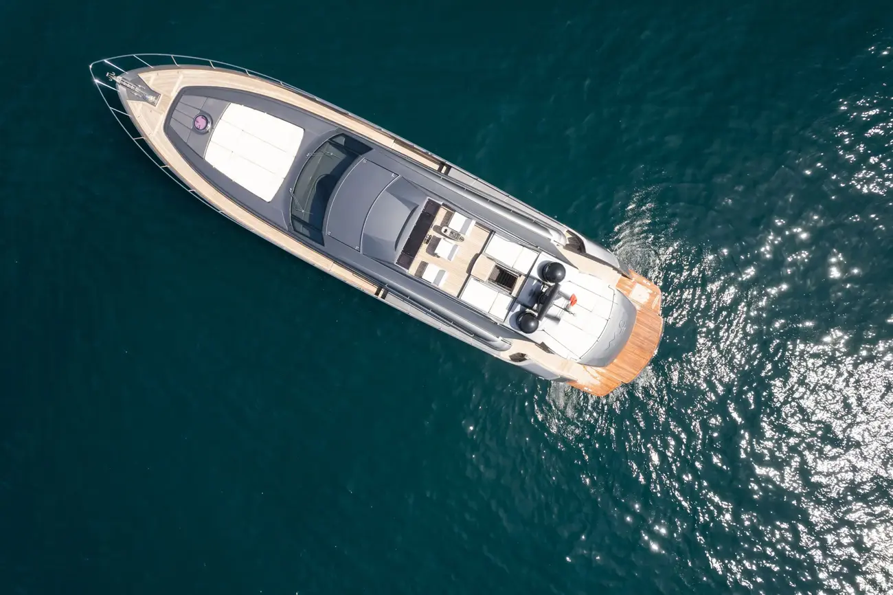 Pershing 74 usata in vendita