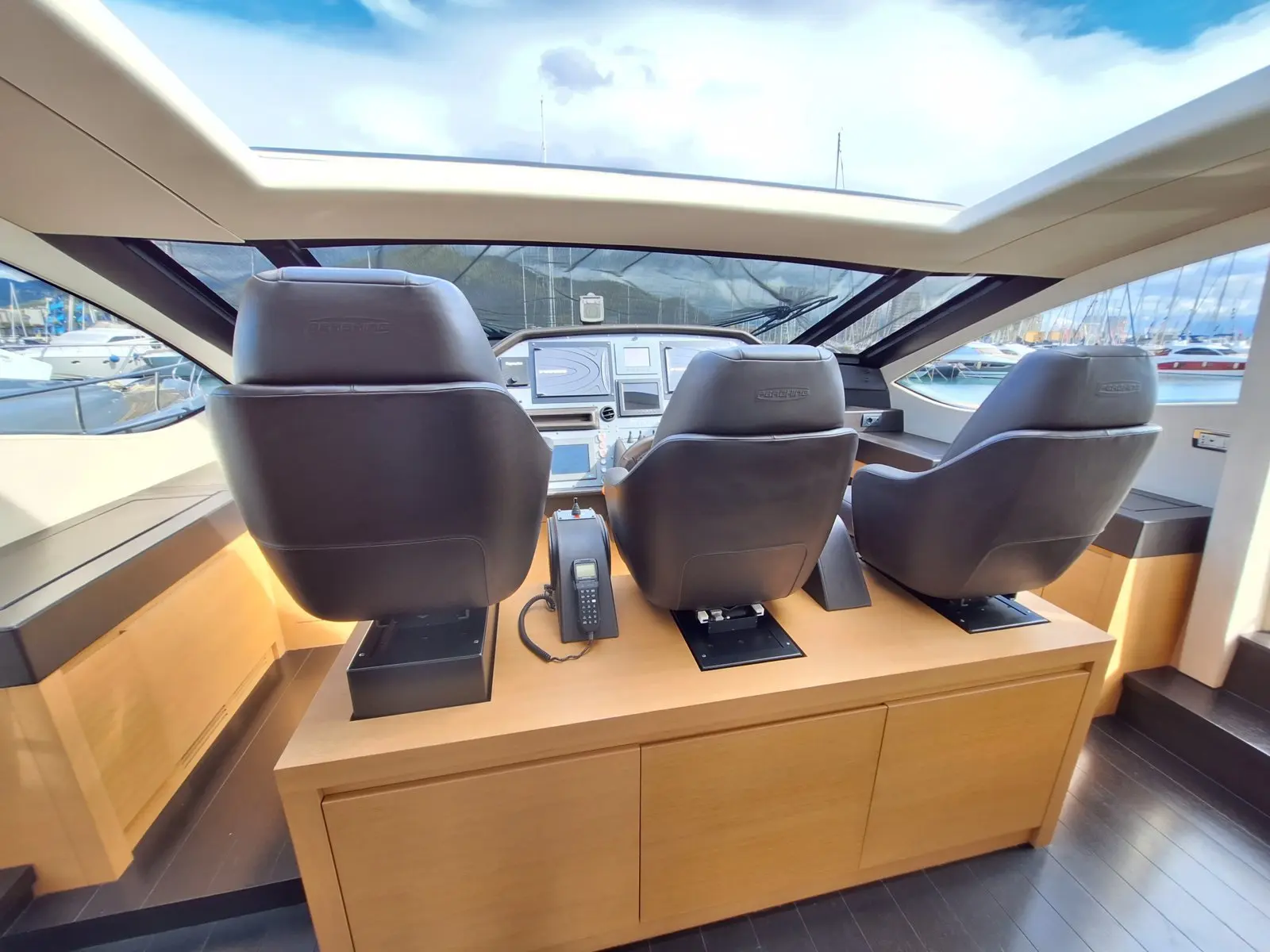 Pershing 80 de segunda mano en venta
