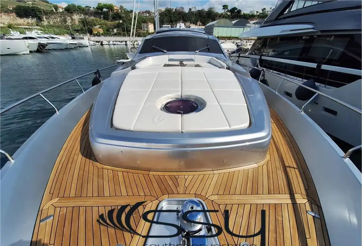 Pershing 82 de segunda mano en venta