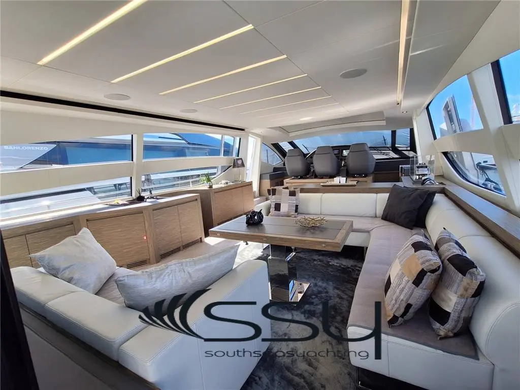 Pershing 82 de segunda mano en venta