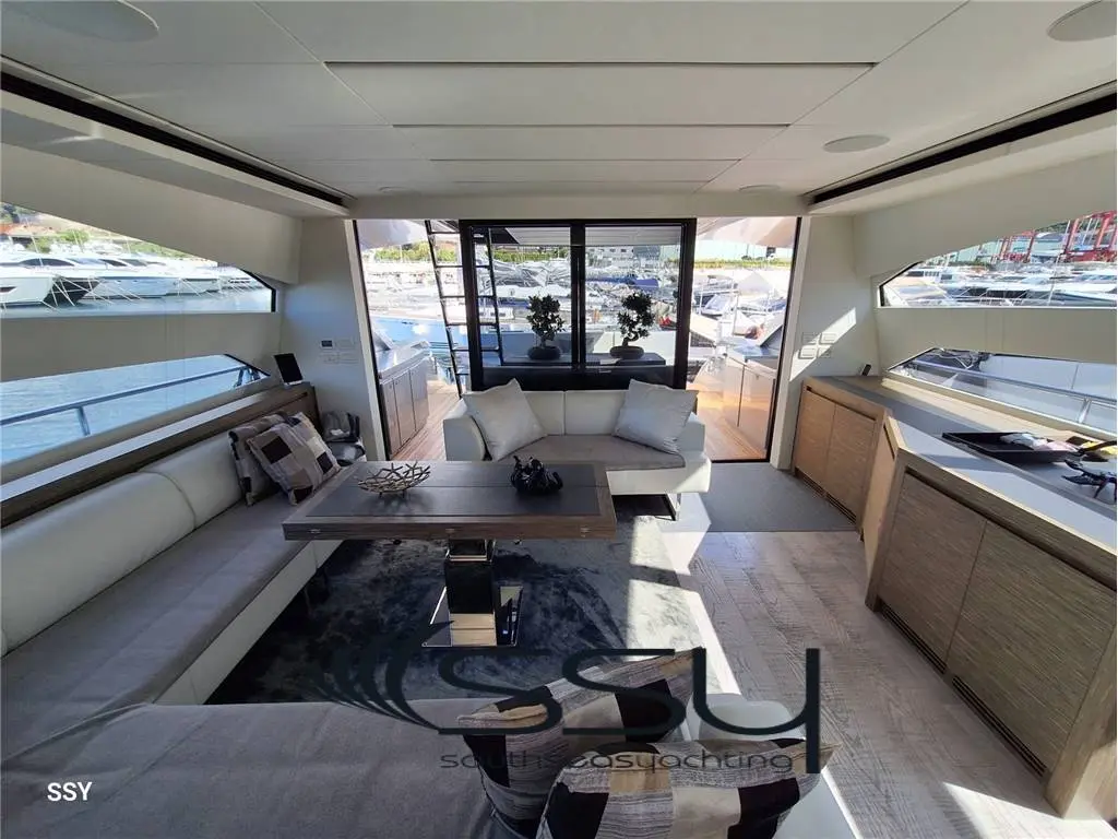 Pershing 82 de segunda mano en venta