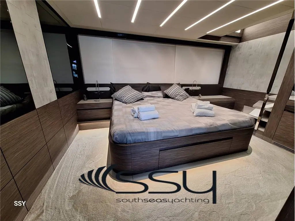 Pershing 82 de segunda mano en venta