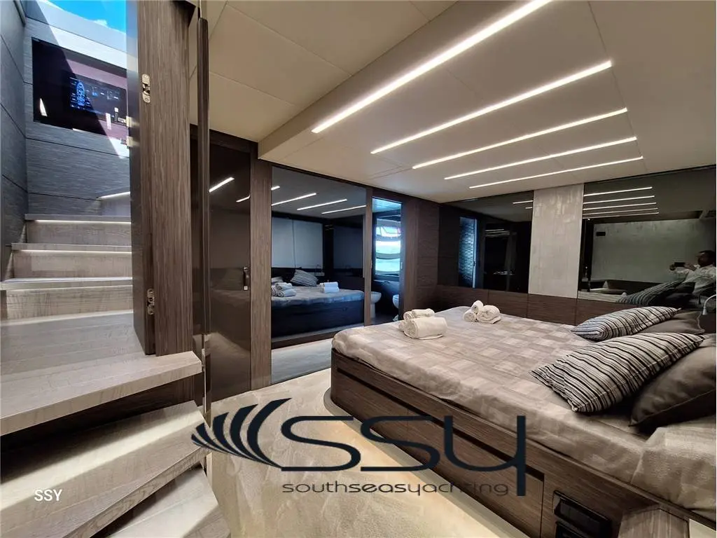 Pershing 82 de segunda mano en venta