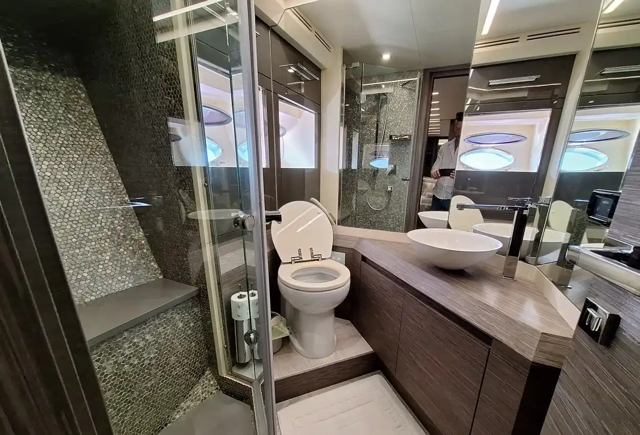 Pershing 82 de segunda mano en venta
