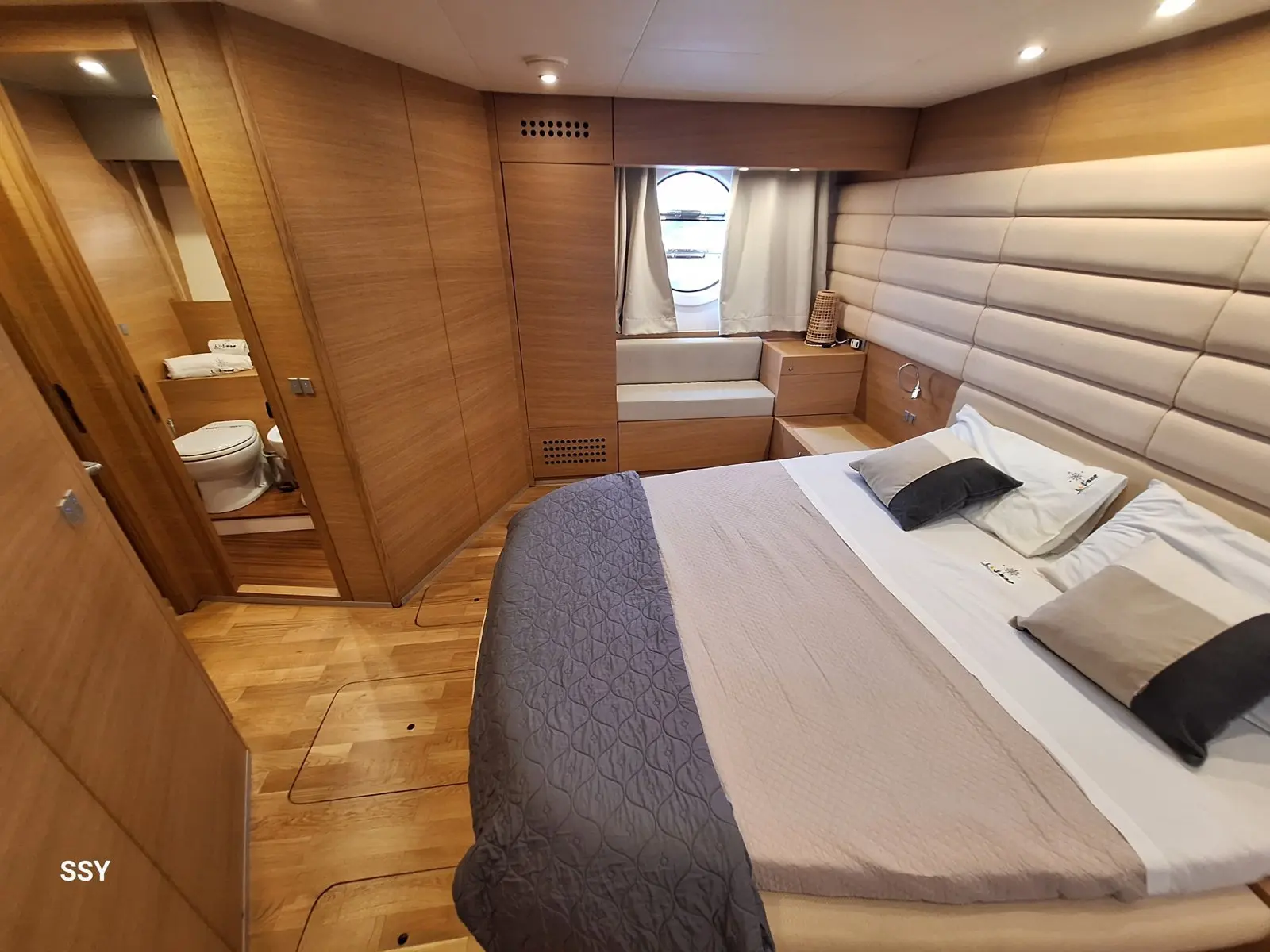 Aicon Yachts 62 SL de segunda mano en venta