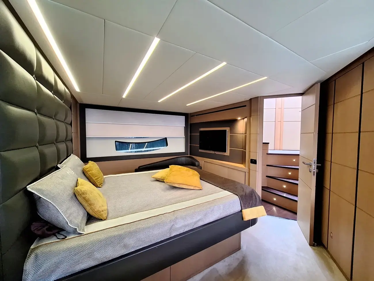Pershing 74 de segunda mano en venta