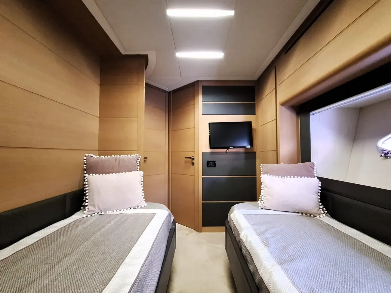 Pershing 74 de segunda mano en venta