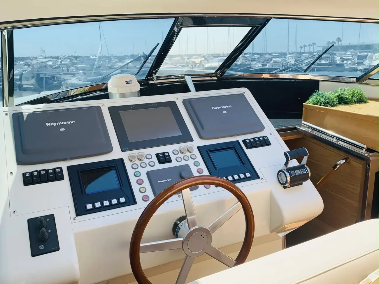 Magnum Marine 53 Sport usata in vendita