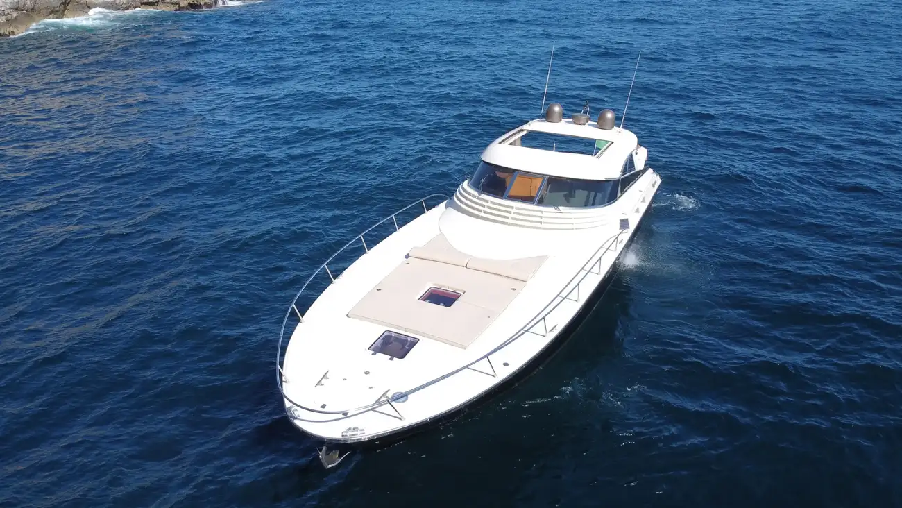 Magnum Marine 53 Sport usata in vendita
