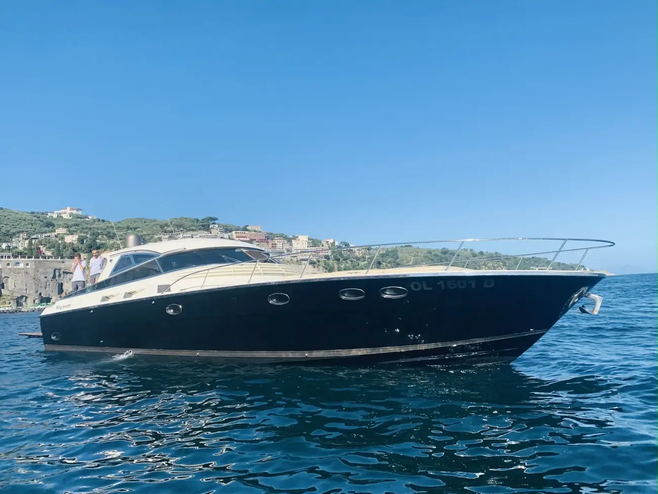 Magnum Marine 53 Sport usata in vendita