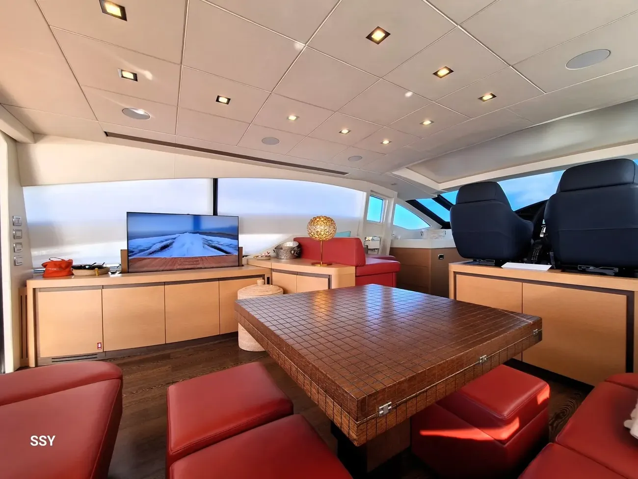 Pershing 72 usata in vendita