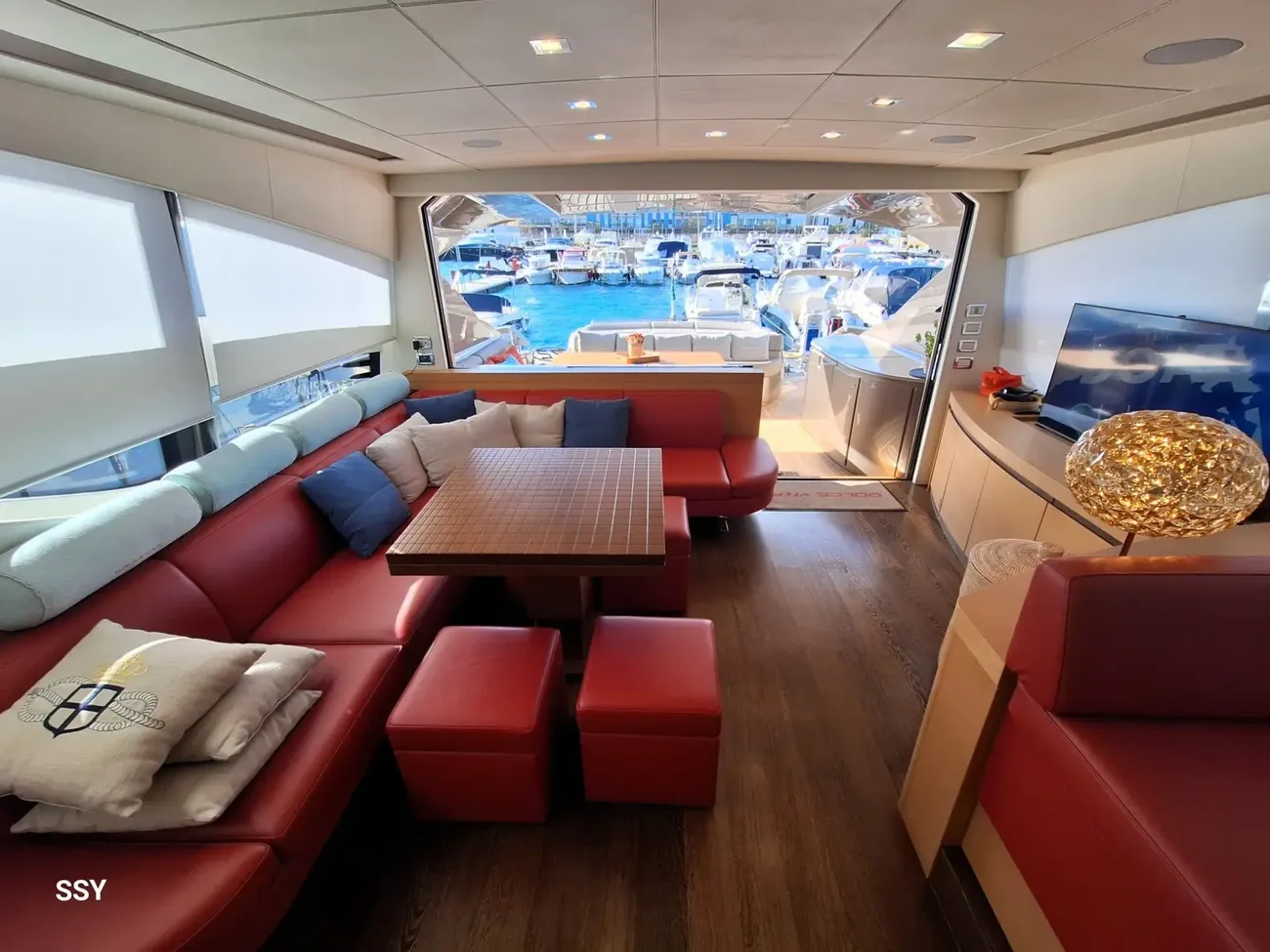 Pershing 72 usata in vendita