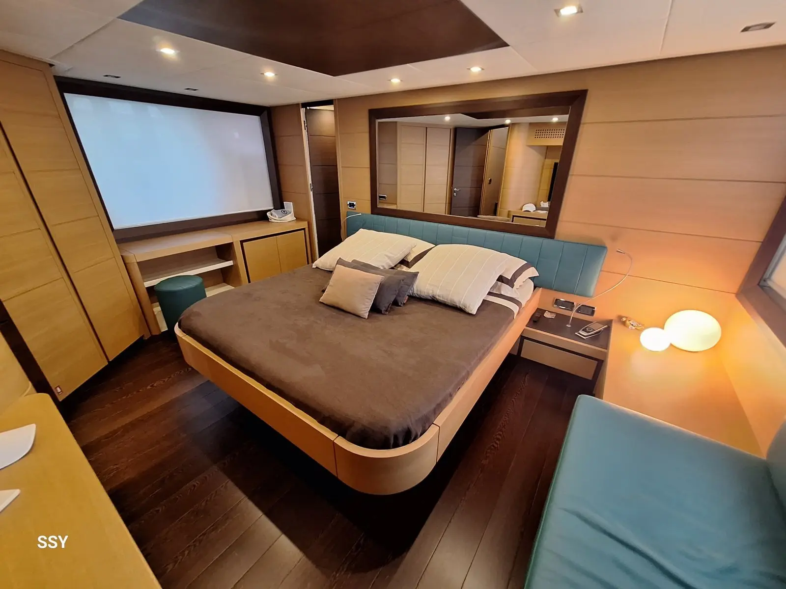 Pershing 72 usata in vendita