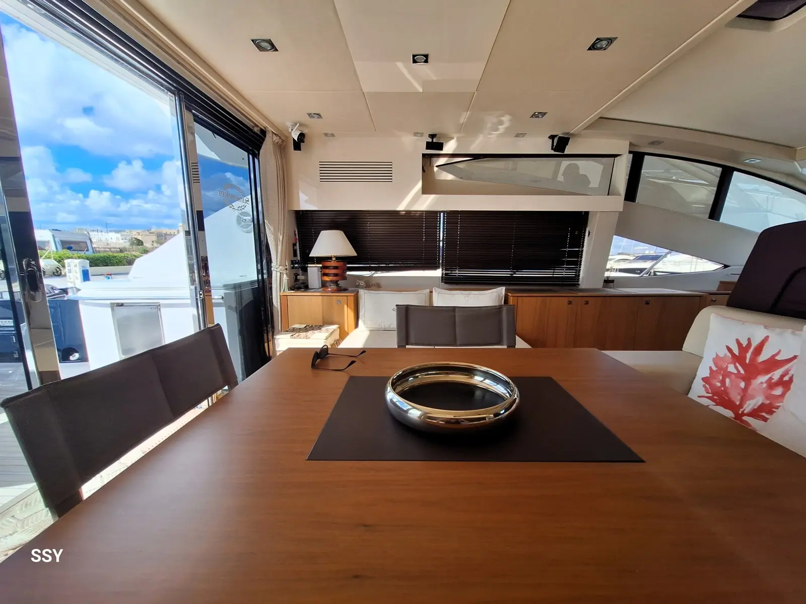 Sunseeker Predator 64 de segunda mano en venta