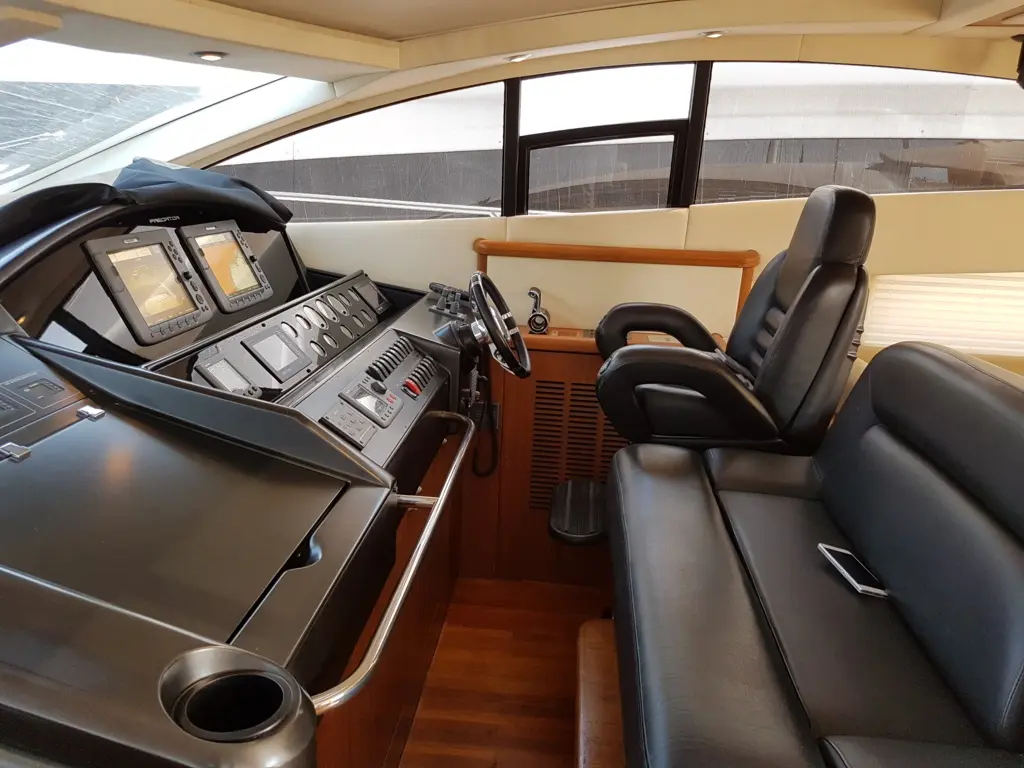Sunseeker Predator 72 de segunda mano en venta