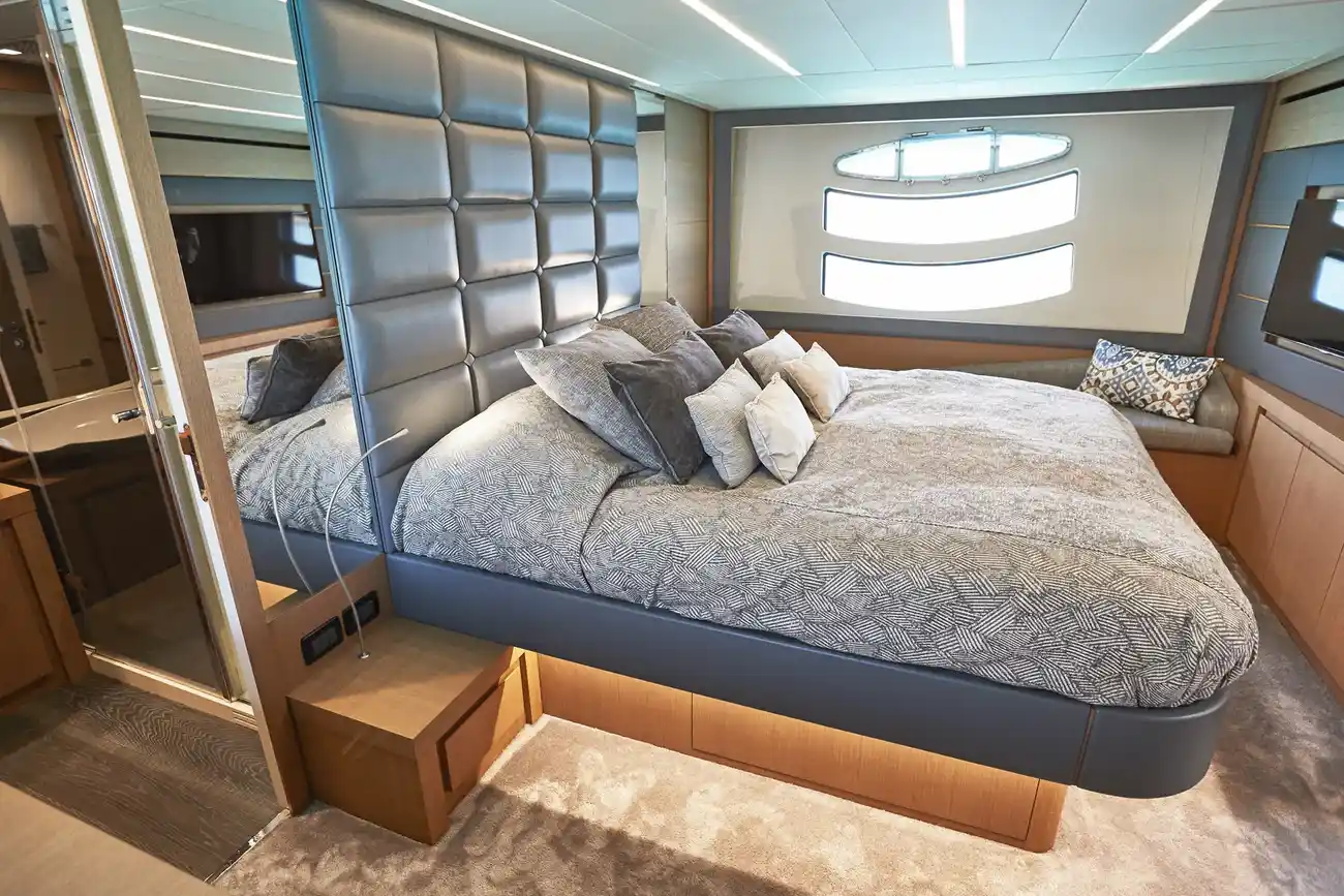 Pershing 74 de segunda mano en venta